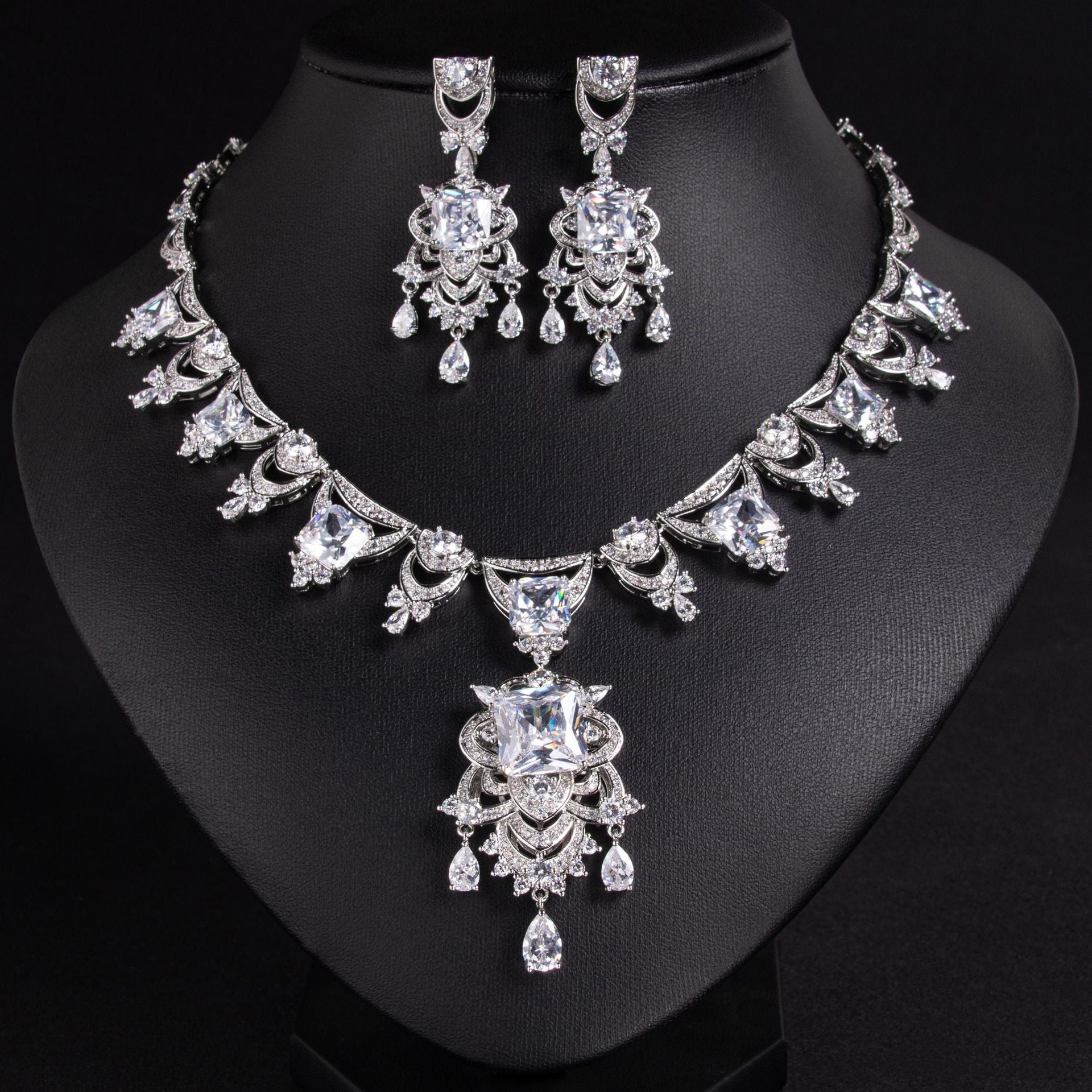 Luxury Red Crystal Statement Necklace & Earrings Jewelry Set for Women