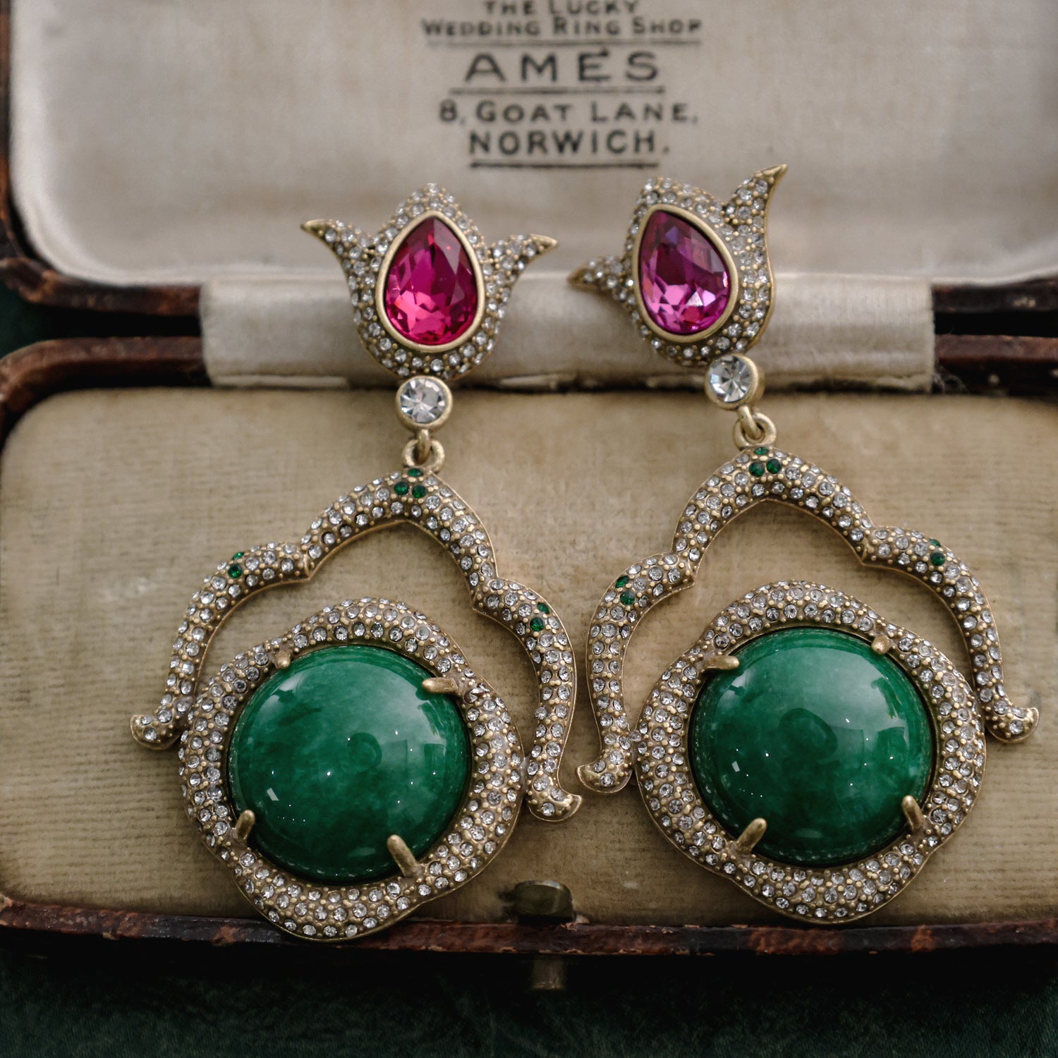 Bohemian Vintage Camellia Emerald Jewelry Set