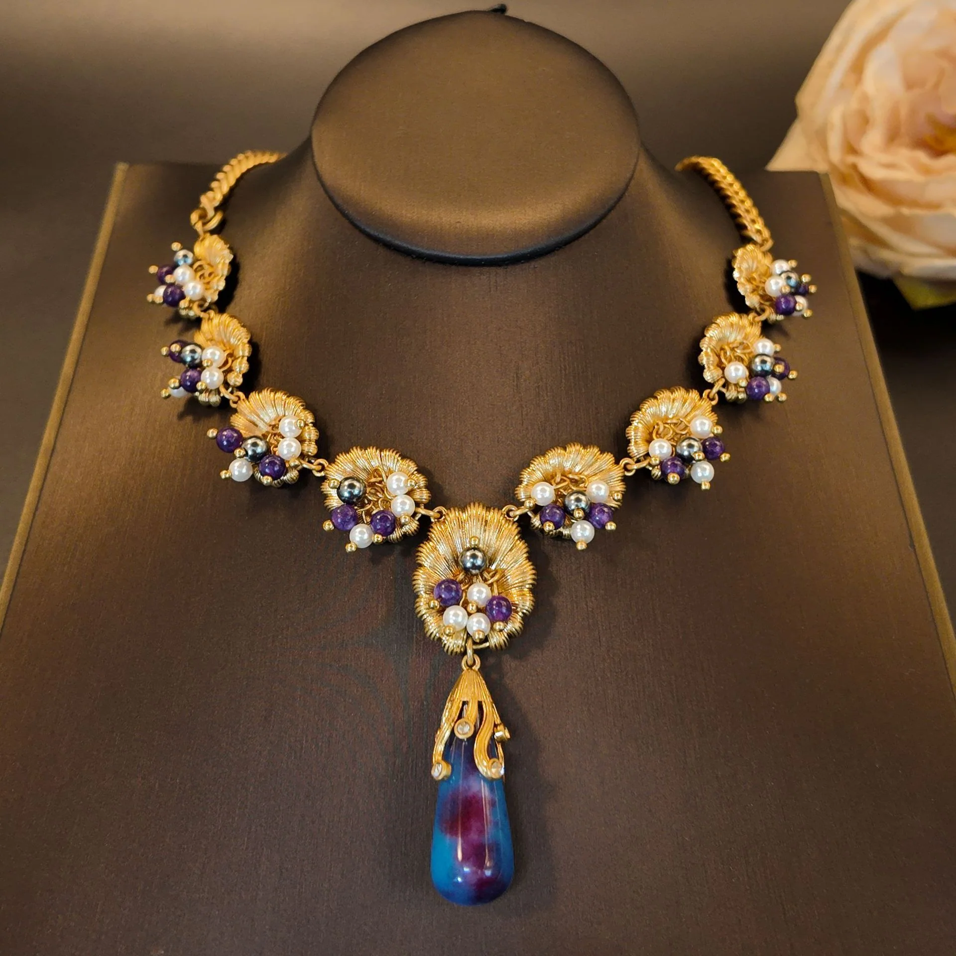 Vintage Gold Double Bee Necklace Green Crystal Multi-layer Stacked Necklace Set