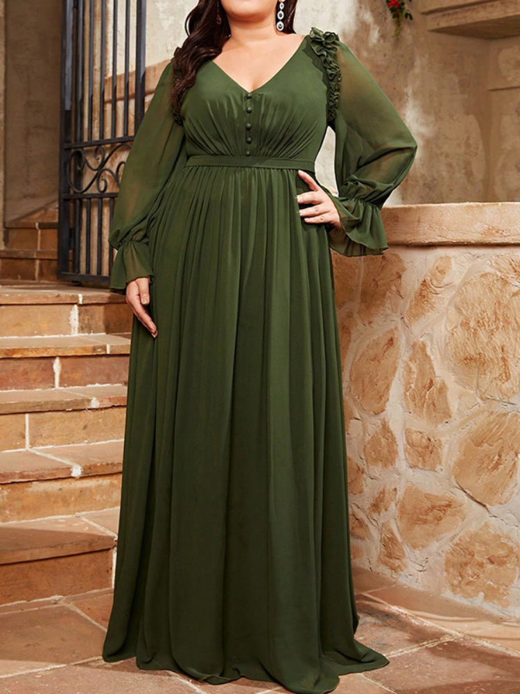 Green plus size beautiful long-sleeved dress