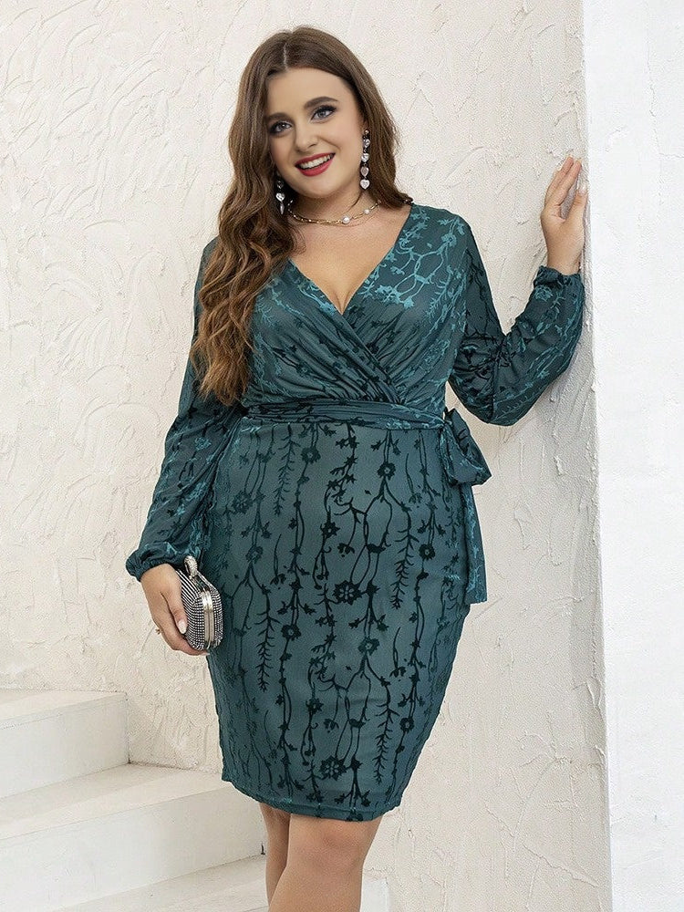 Fashion Large Size Embroidered V-Neck Long Sleeve Dress