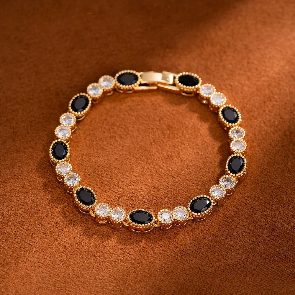 Stylish retro zircon bracelet