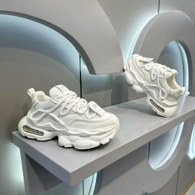 Round head lightweight platform casual Running shoes and sports shoes for men sneakers