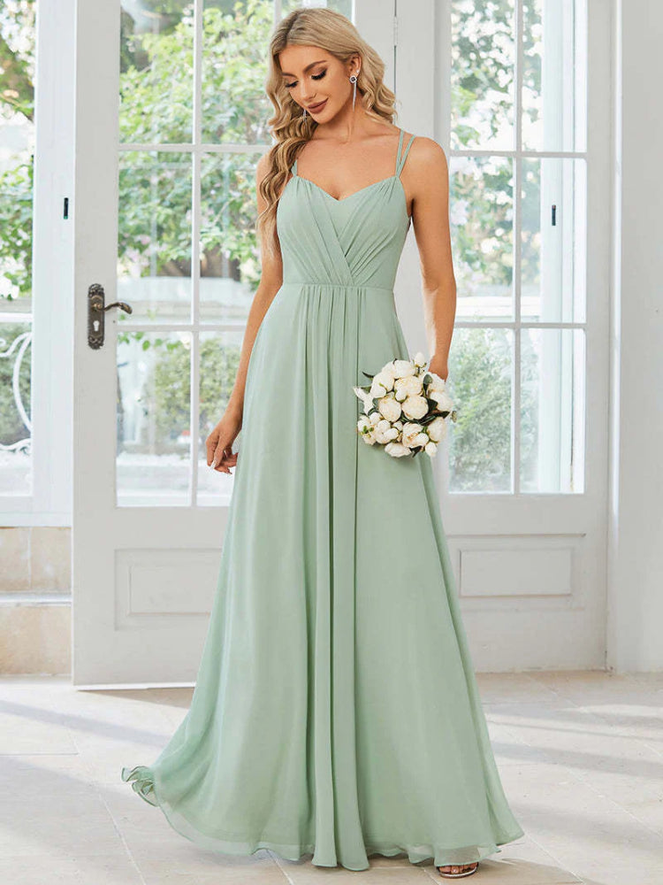 Fashionable and elegant chiffon backless evening gown