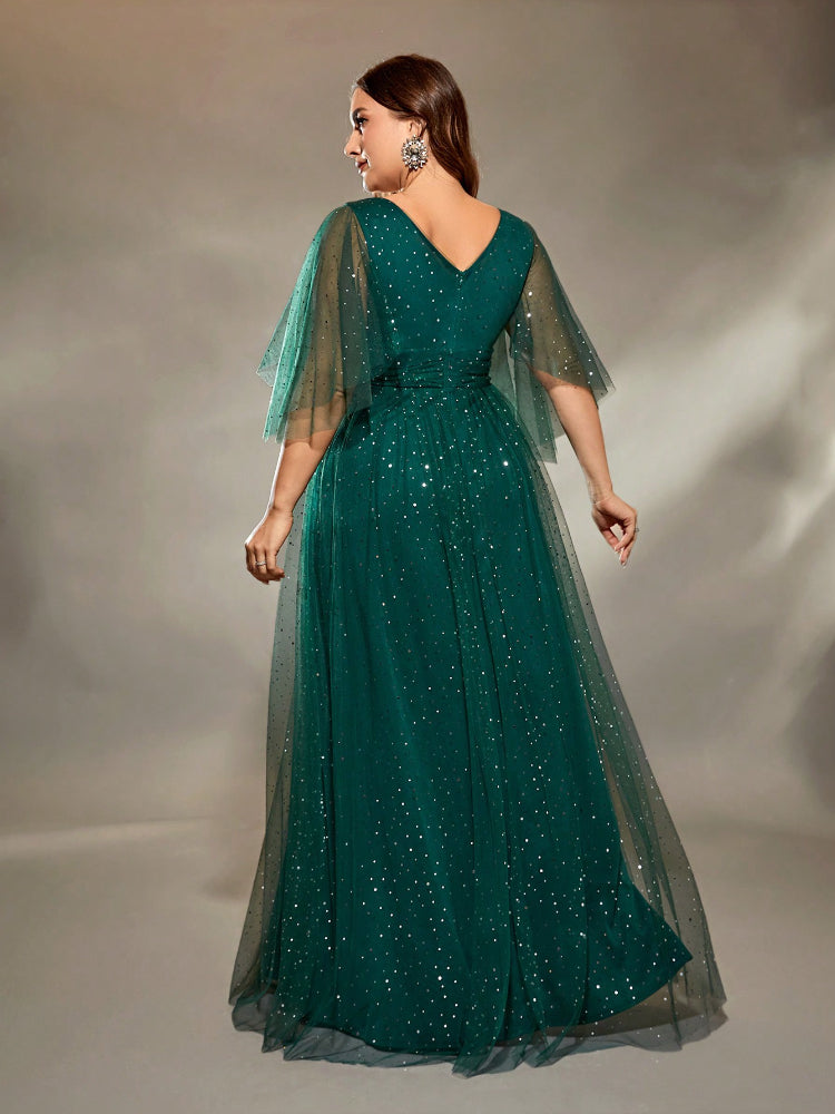 Green plus size fashionable sequin curved mesh dress