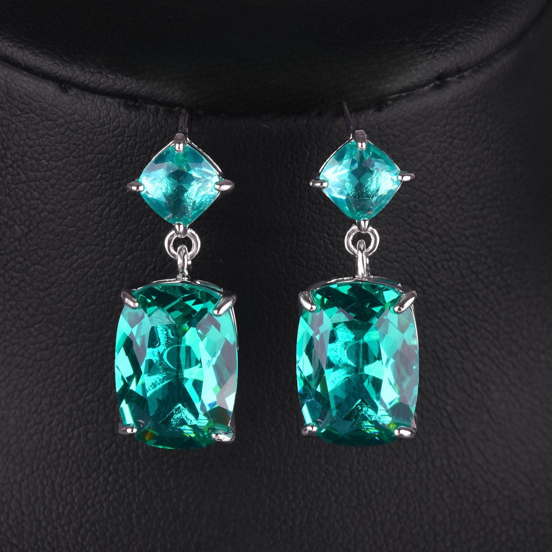 Fashion Sapphire Necklace 20 Carat Colored Treasure Set